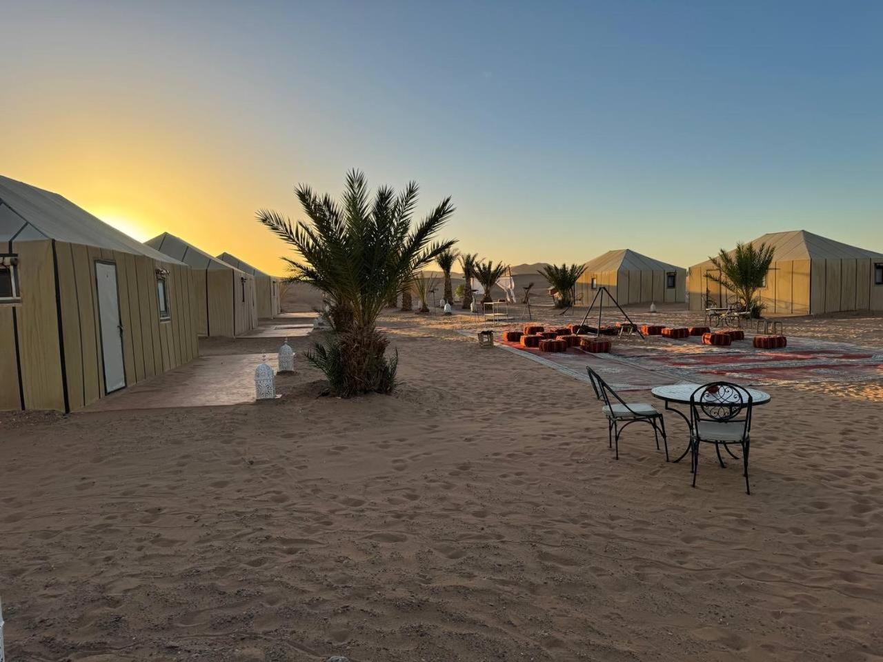 Erg Chebbi Sahara Camp Hotel Merzuga Kültér fotó